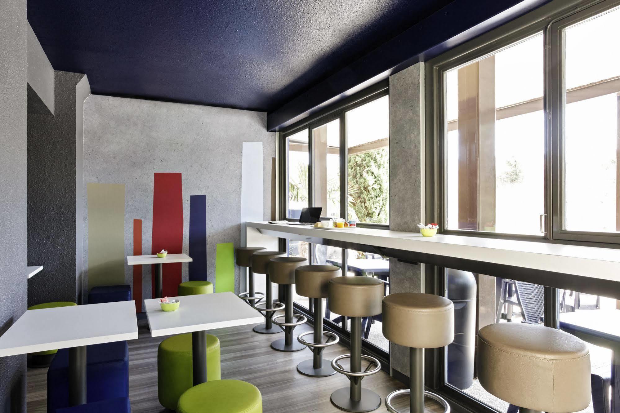 Ibis Budget Aix En Provence Est Le Canet メルイユ エクステリア 写真