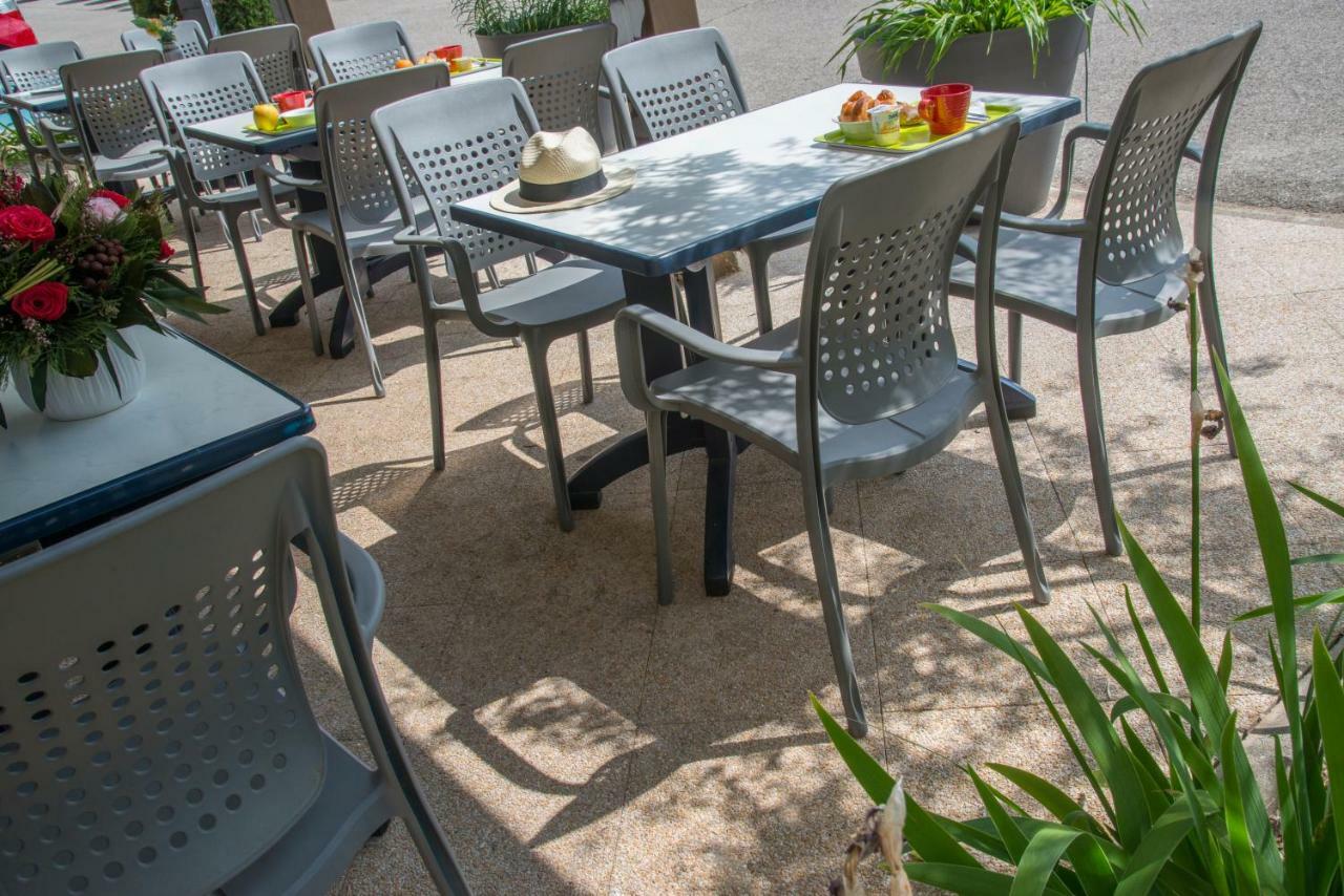 Ibis Budget Aix En Provence Est Le Canet メルイユ エクステリア 写真